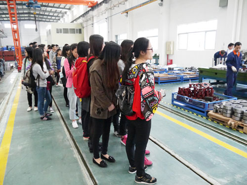順德職業(yè)技術(shù)學(xué)院44名學(xué)生到聯(lián)升公司參觀學(xué)習(xí) 順德職業(yè)技術(shù)學(xué)院44名學(xué)生到聯(lián)升公司參觀學(xué)習(xí)